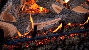 21 INCH VENTED GRAND CANYON WEATHERED OAK LOG SET 